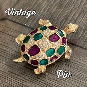 Vintage Gold-tone Rhinestone & Enamel Turtle Pin
